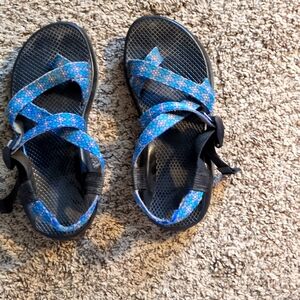 Size 8 woman's Chaco